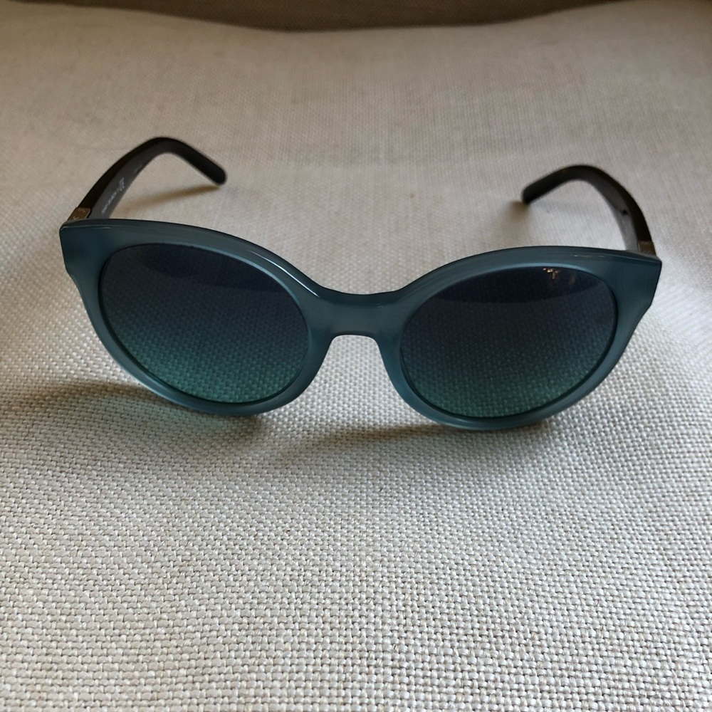 Tory Burch Sunglasses Round Turquoise EUC - Picture 2 of 11